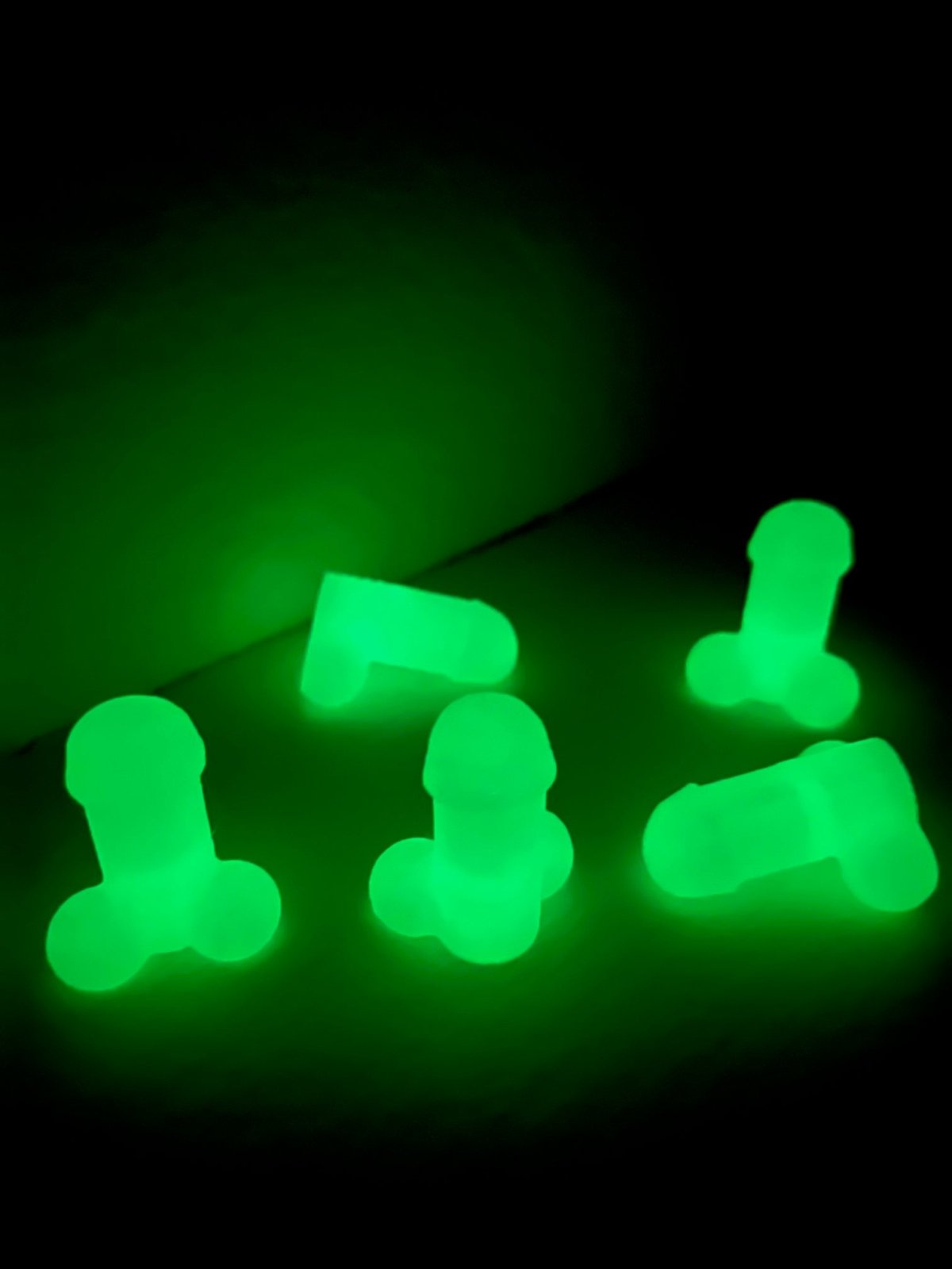 Wheel Willies - Hilarious Weiner Valve Caps - Dicks By Mail - Anonymously mail a bag of dicks